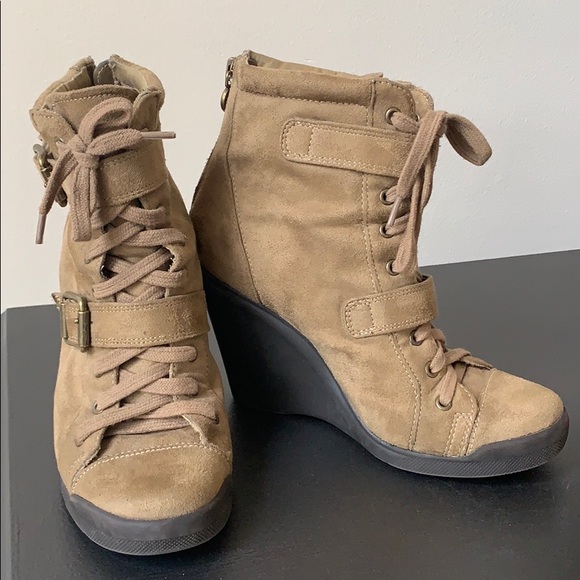 Wedge Ankle Boot - Simply Vera Wang - Picture 2 of 7